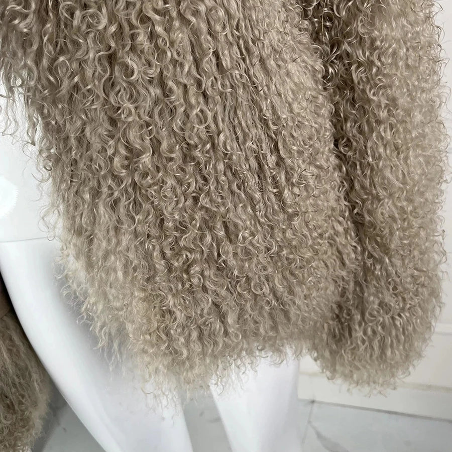 Short Mongolian Fur Coat Poncho For Woman Cropped Fur Jacket Luxury Warm New Arrivals Women's Sheepskin Coat